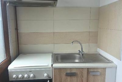 Apartament cu 2 camere decomandat, mobilat în 9 Mai - 1