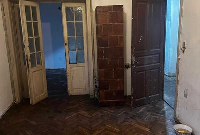 Apartament cu 3 camere decomandat în Gara de Nord - 2