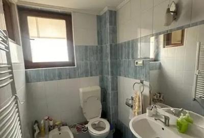 Apartament cu 3 camere decomandat în Independenței - 4