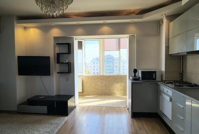 Delta Vacaresti, Piata Sudului - 2