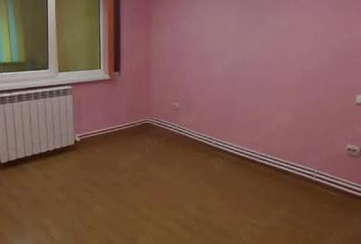 Apartament cu 2 camere decomandat în C5 - 5