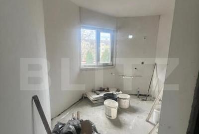 Apartament cu o camera, 25 mp, semifinisat, zona Piata Deceb - 1