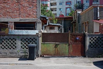 Vand/Schimb ,casa caramida  ,6 camere. Vand/Schimb ,casa caramida  ,6 camere. - 1