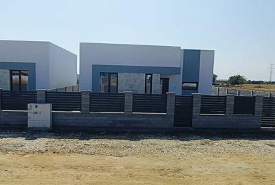 Casă cu 3 camere în Berceni - 14