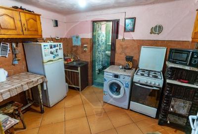 Casă individuală cu 4 camere cu Canalizare în Spini - 13