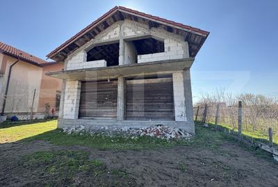 Casa la rosu P+M, Cernele (capatul lui 2), 420 mp teren, 149 mp utili