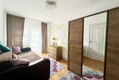 Apartament spatios cu 3 camere I Complexul Studentesc - 2