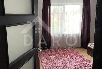 Apartament cu 3 camere decomandat în 7 Noiembrie - 4