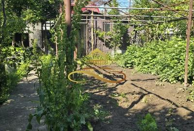 Casa de vanzare in oras / cartier CFR din caramida P+M - 18