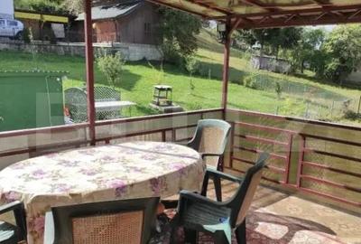 Casă cu Teren 609 Mp în Central - 20