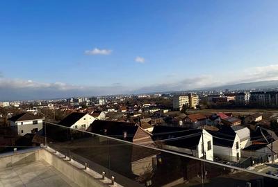 Casă cu 7 camere în Est - 2