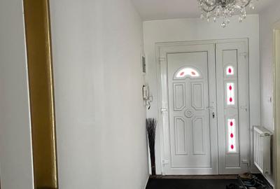 Casa deosebita P+E+M  Central-Biserica - 12