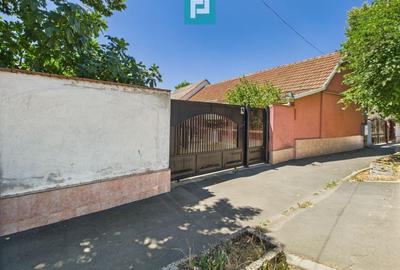 Casă cu 4 camere și teren de 1450 mp în Aradul Nou - 2