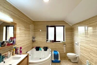 Casa ultrafinisata cu 4 camere, in suprafata de 190 mp, Zalau - 11