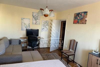 Apartament, 1 camera, centrala proprie, zona Complex Studentesc - 2