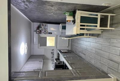 Apartament cu 3 camere 2 balcoane etaj 3 - 5