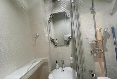 Spațiu comercial, de 88 mp, în Militari - 42