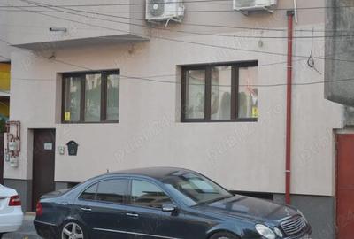 Apartament cu 4 camere decomandat în Central - 5