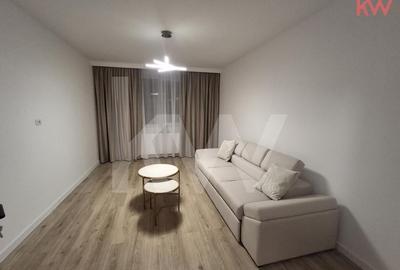 Apartament cu 3 camere semidecomandat, mobilat în Rovine - 2