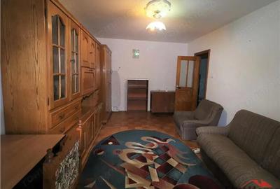 Apartament 2 camere, zona Inspectoratul Scolar, etaj 2