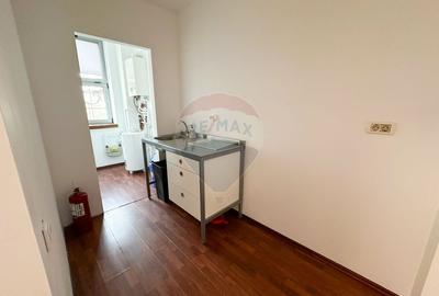 Spațiu comercial, de 200 mp, în Periferie - 8