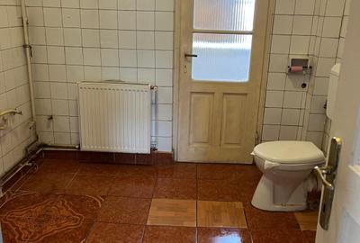 Vanzare apartament 2 camere – Central - 3