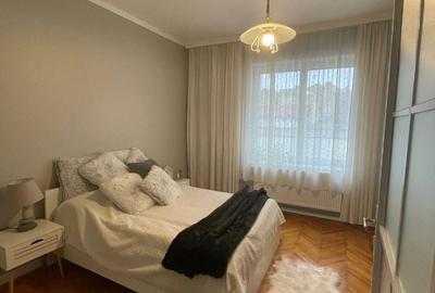 Apartament cu 5 camere în Central - 8