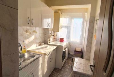 Apartament cu 2 camere semidecomandat în Micro 6 - 5