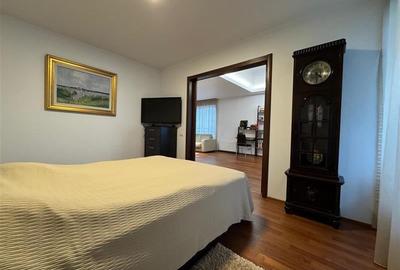 2 CAMERE // 90 MP // 50 DE METRI DE PARC - 9