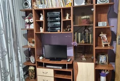 Inchiriez apartament 3 camere - 2