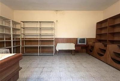 Spațiu comercial, de 185 mp, în Central - 2