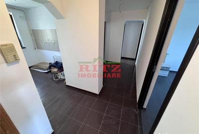 Apartament cu 4 camere decomandat în Zahana - 12
