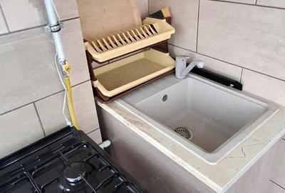 Apartament 2 camere de vanzare Targu Carbune?ti - 1