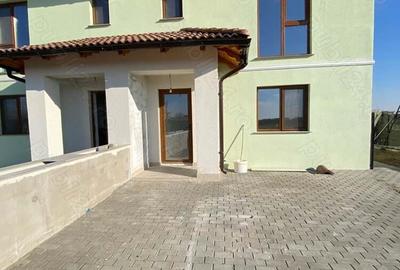 Casa Duplex in Calea Urseni, Parter+Etaj, 119 mp utili, 300 mp teren, pre? 175000 euro negociabil - 1