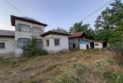 Casă cu 4 camere în Fâlfani - 5