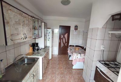 Apartament cu 2 camere decomandat în Radu Negru - 7