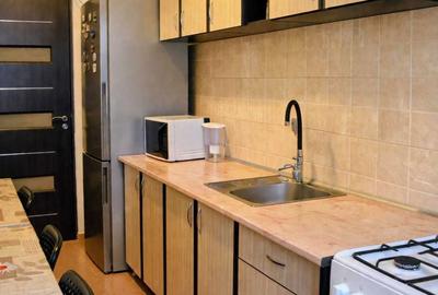Apartament cu 3 camere decomandat în Păcii - 5