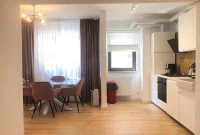 Apartament cu 3 camere decomandat în Drumul Taberei - 5