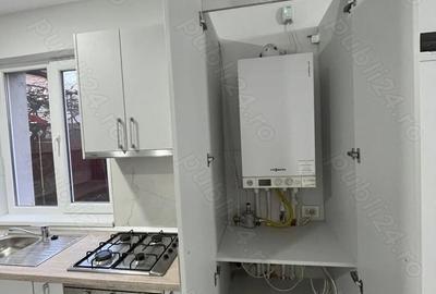 Apartament cu 3 camere semidecomandat în Central - 3