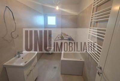 Apartament cu 2 camere decomandat în Bucium
