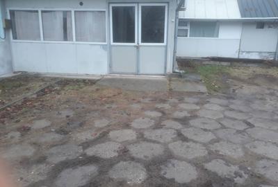 Spațiu comercial, de 140 mp, în Central - 5