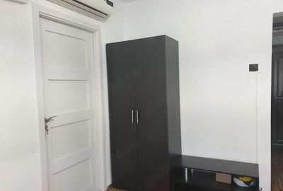 Apartament cu 2 camere semidecomandat în Alexandru Obregia