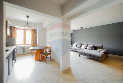 De inchiriat apartament 2 camere - ultracentral, loc de parcare,lift - 6