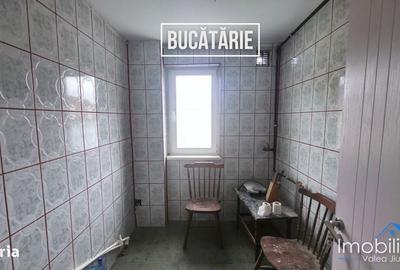 Apartament cu 3 camere decomandat în Central - 4