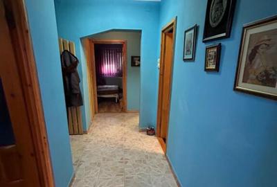 Apartament cu 3 camere decomandat în Central - 4