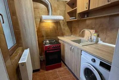 Apartament 2 camere - zona Bratianu - centrala proprie - 2