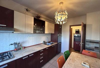 De inchiriat apartament 4 camere Micalaca, Arad - 3