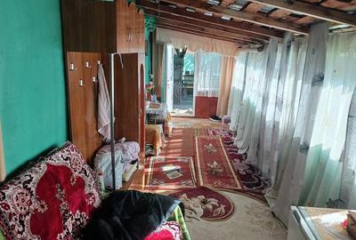 Casă cu Teren 1900 Mp în Central - 15
