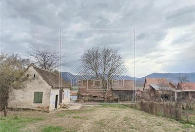 Casă individuală cu 3 camere cu Canalizare în Săcel - 7