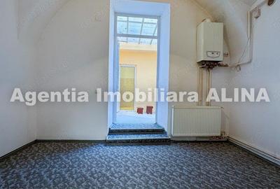 Spatiu 30mp, parter, zona ultracentrala, langa Judecatoria Deva... - 9